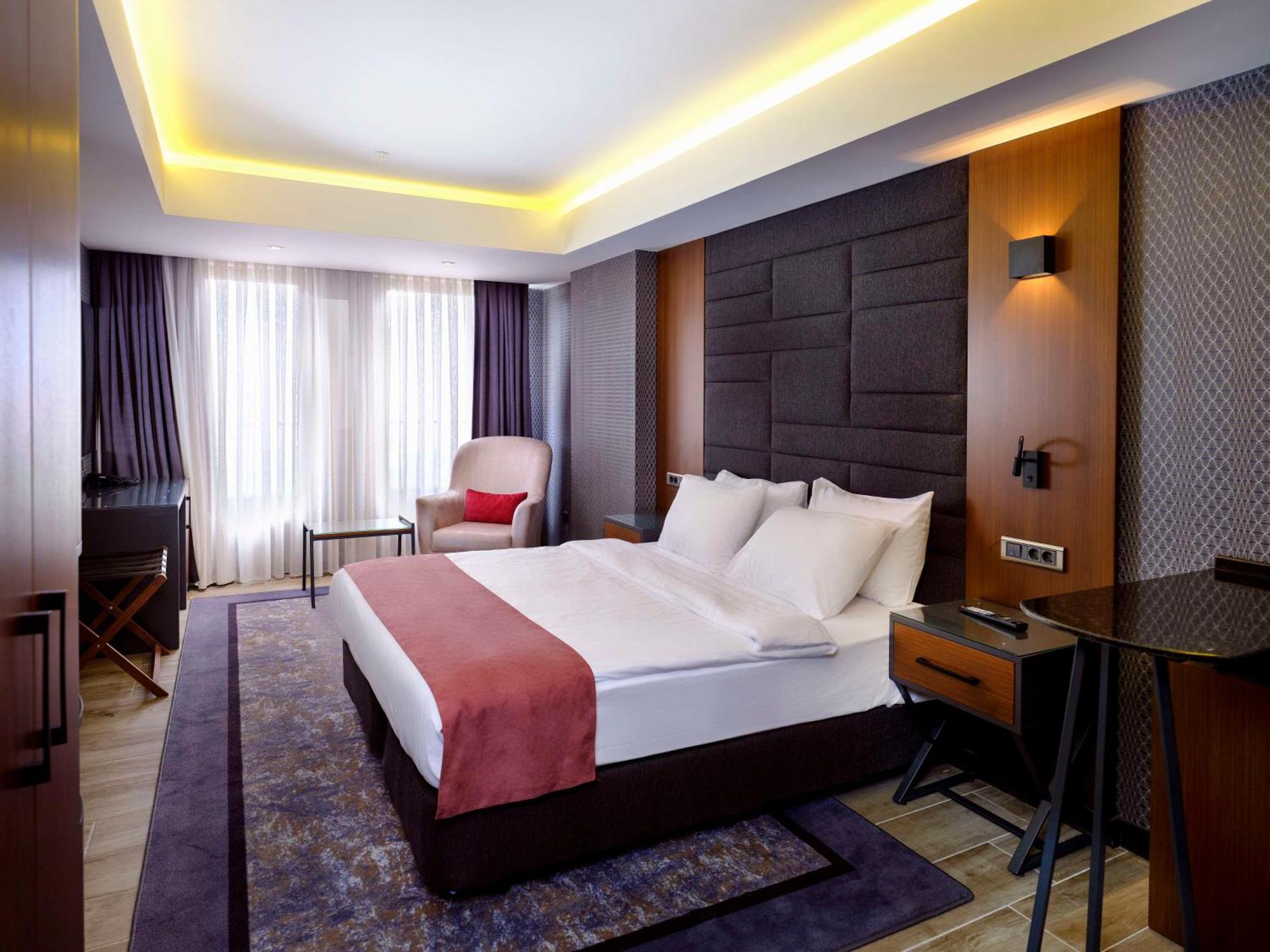 Nova Vista Deluxe & Suites A Member Of Radisson Individuals Эскишехир Экстерьер фото